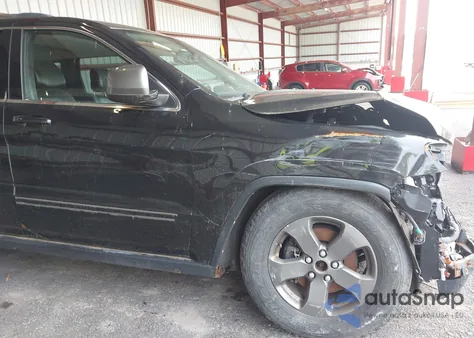 2013 Jeep Grand Cherokee Laredo Trailhawk z USA, uszkodzony, nr VIN 1C4RJFAG3DC647936